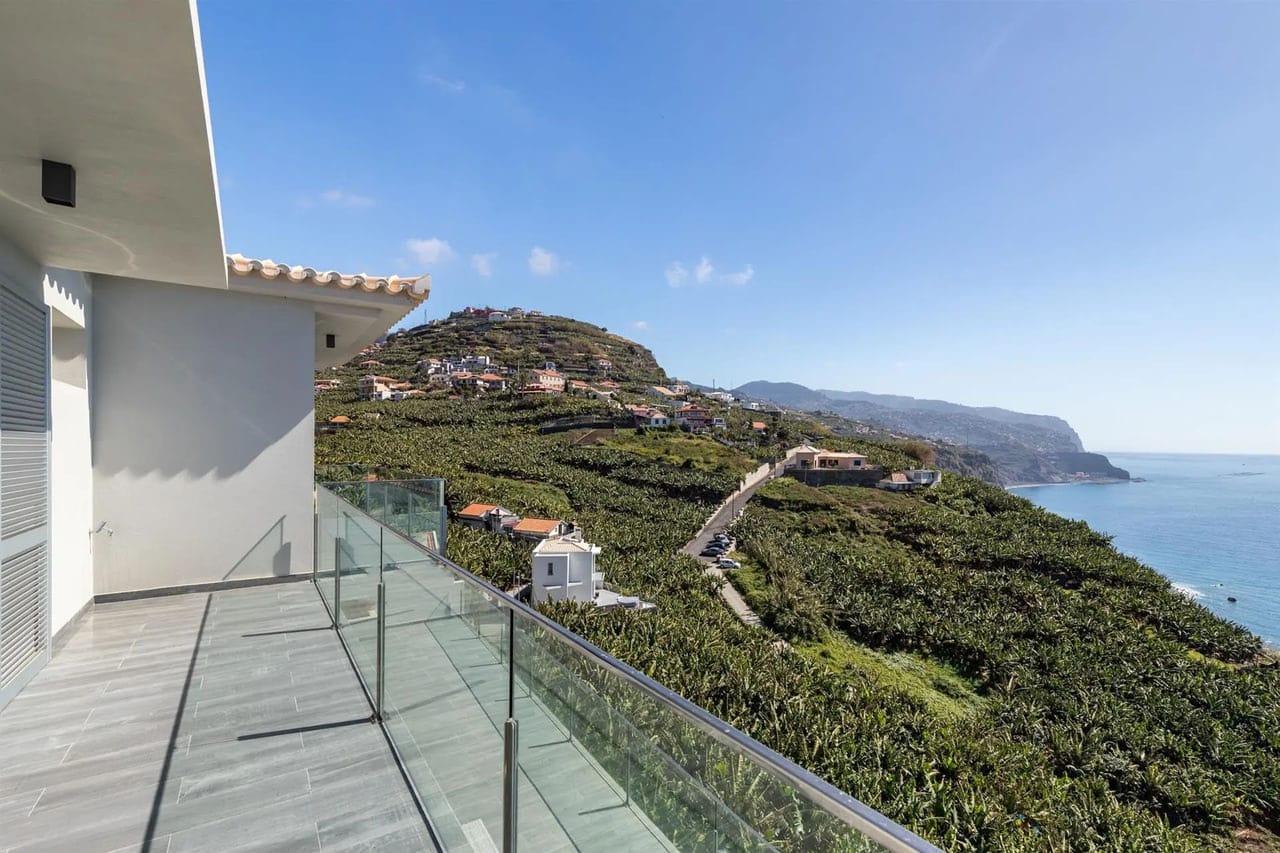 Balkon mit Meerblick