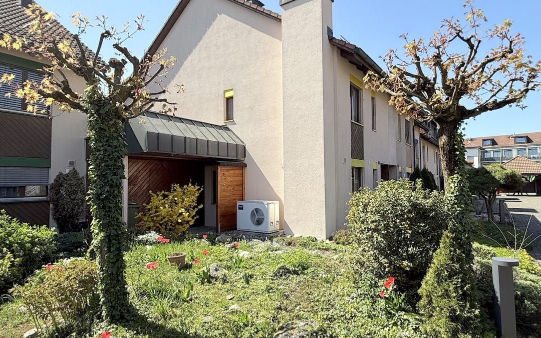 EINFAMILIENHAUS AN ZENTRALER LAGE MIT GARTENIDYLLE in Wohlen